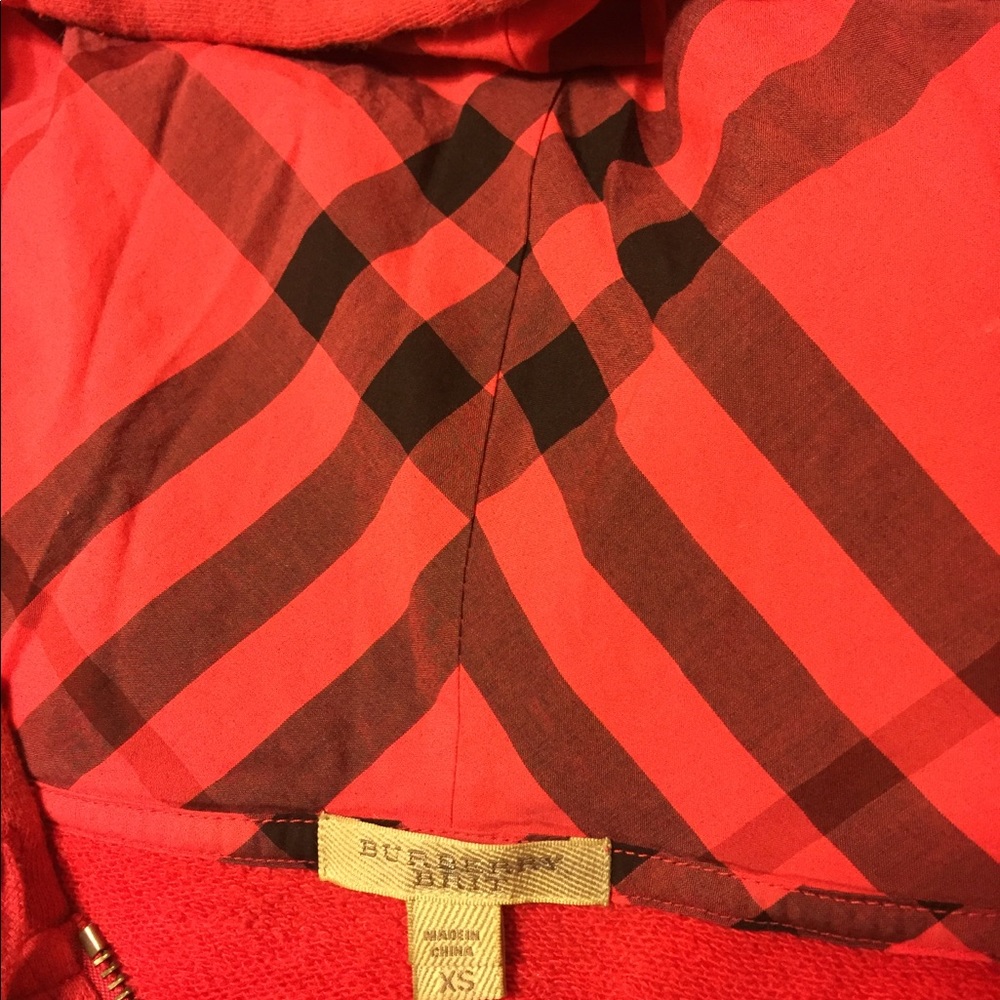 Burberry sweatshirt